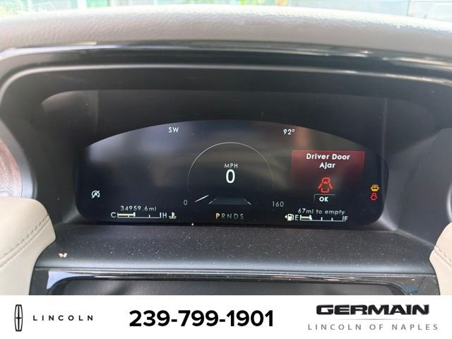 Used 2022 White Lincoln Reserve image 15