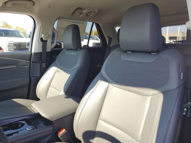 2026 Ford Explorer Active - Photo 15