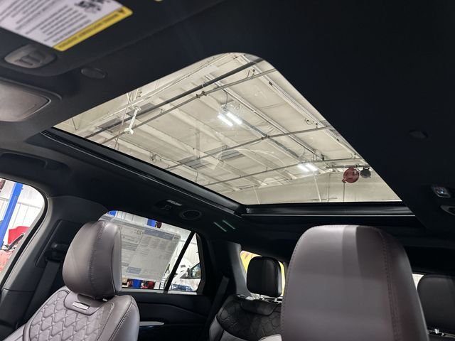 New 2026 Agate Black Metallic Ford Platinum™ image 20