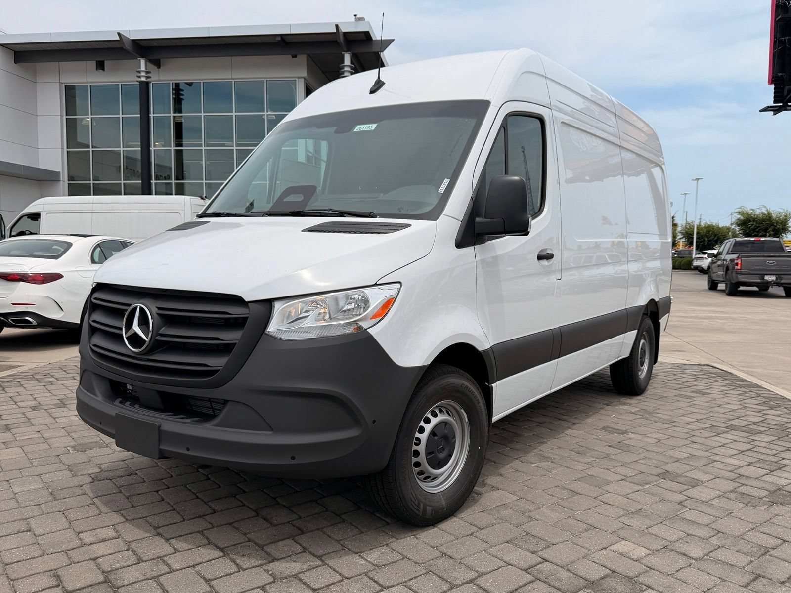 New 2026 Arctic White Mercedes-Benz Cargo 144 WB image 23