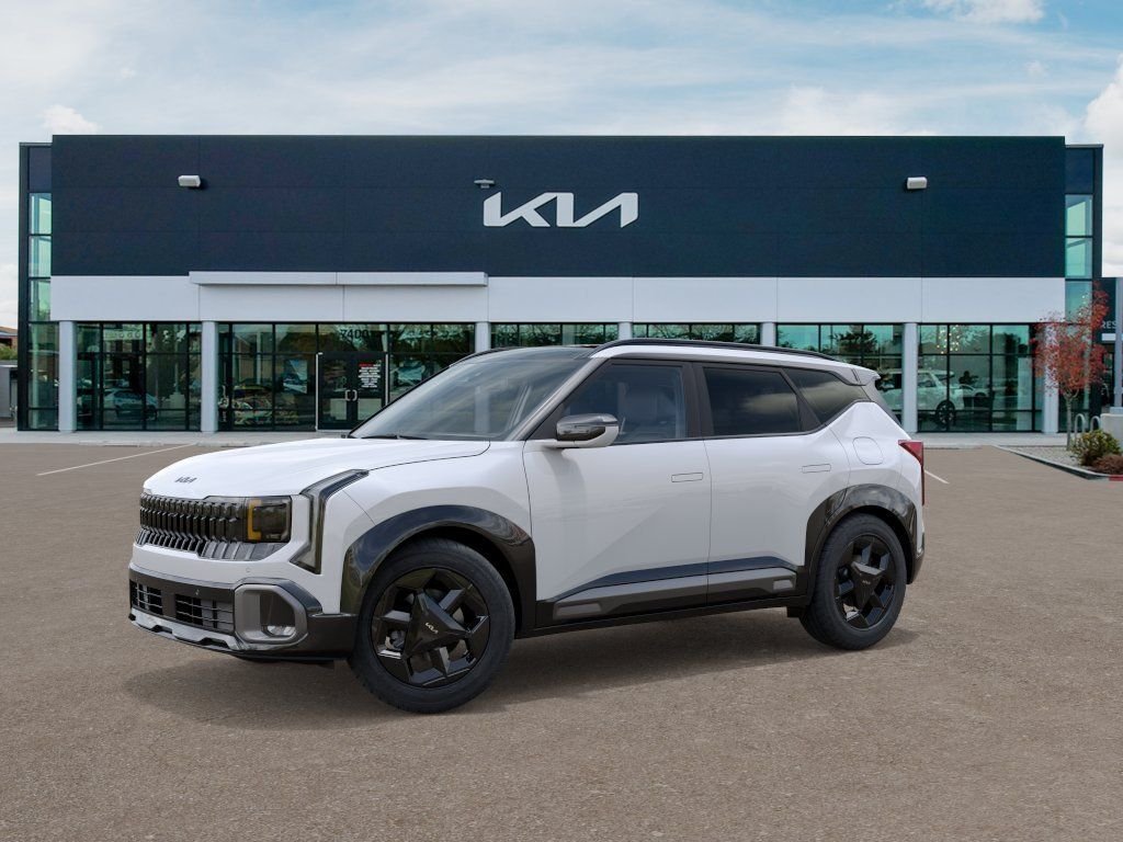 New 2027 White Kia X-Line image 3