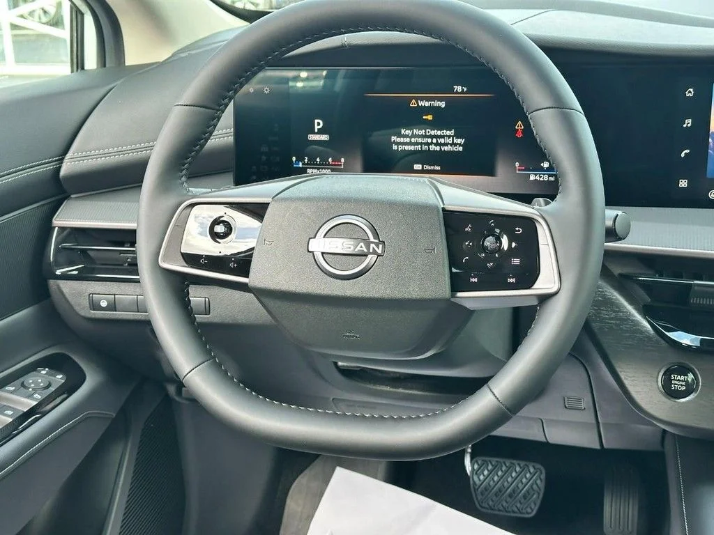 New 2026 Everest White Pearl TriCoat Nissan SV image 6