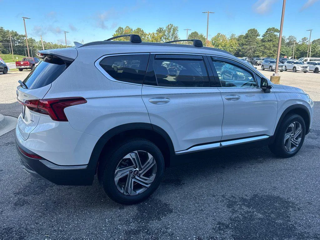 Used 2023 Serenity White Pearl Hyundai SEL AWD image 4