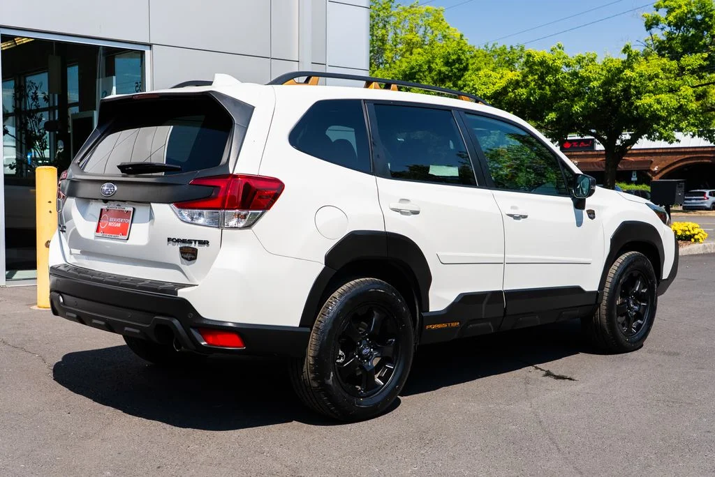 Used 2022 White Subaru Wilderness image 6