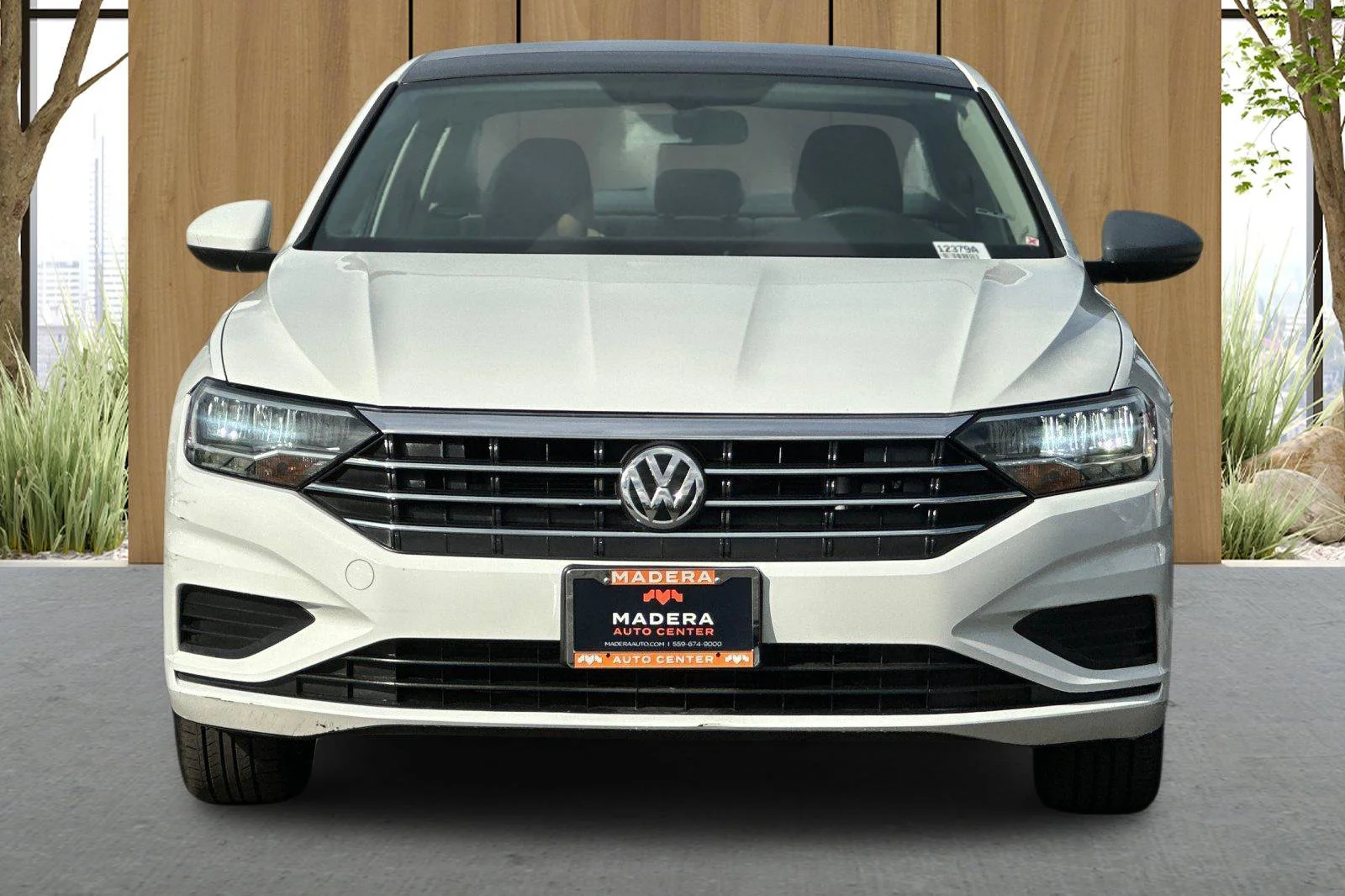 Used 2020 White Volkswagen S image 9