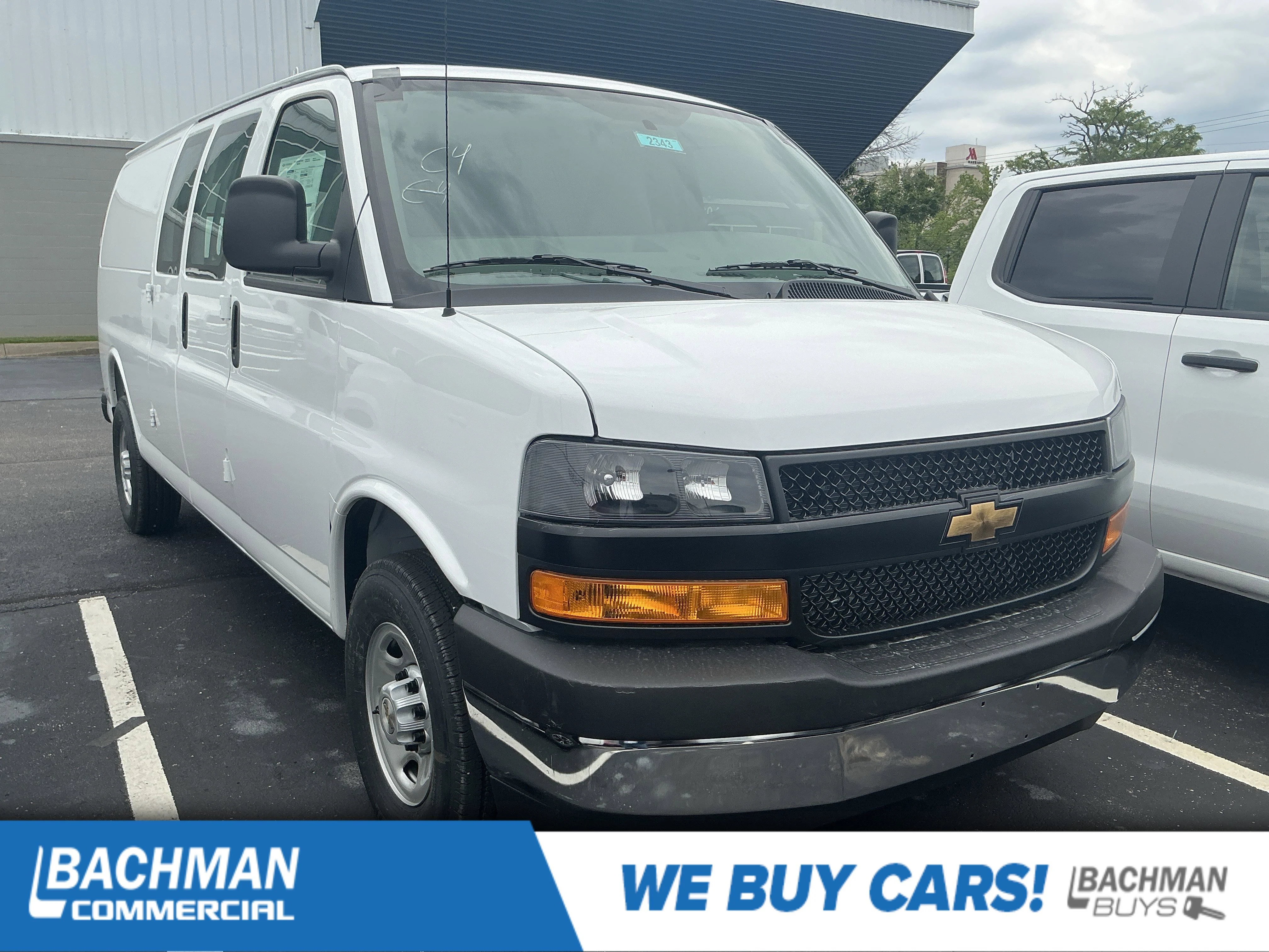 2026 Chevrolet Express 3500 Extended Work Van's photo