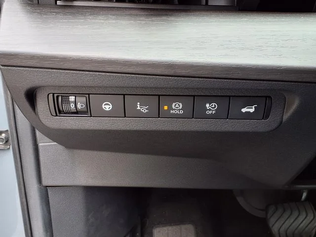 Used 2024 Gray Nissan EVOLVE+ e-4ORCE image 14