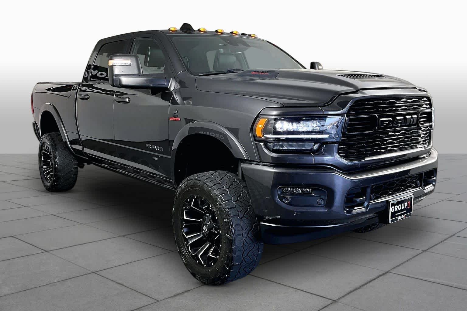 Used 2023 Granite Crystal Metallic Clearcoat Ram Limited image 3