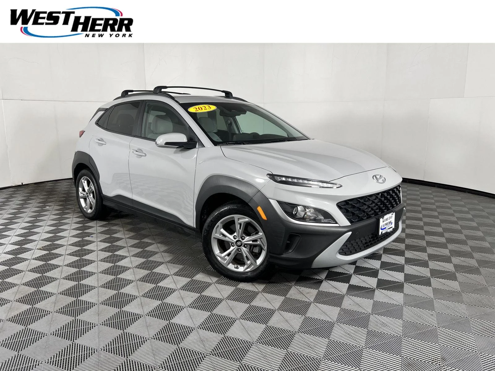 Used 2023 Cyber Silver Hyundai SEL image 1