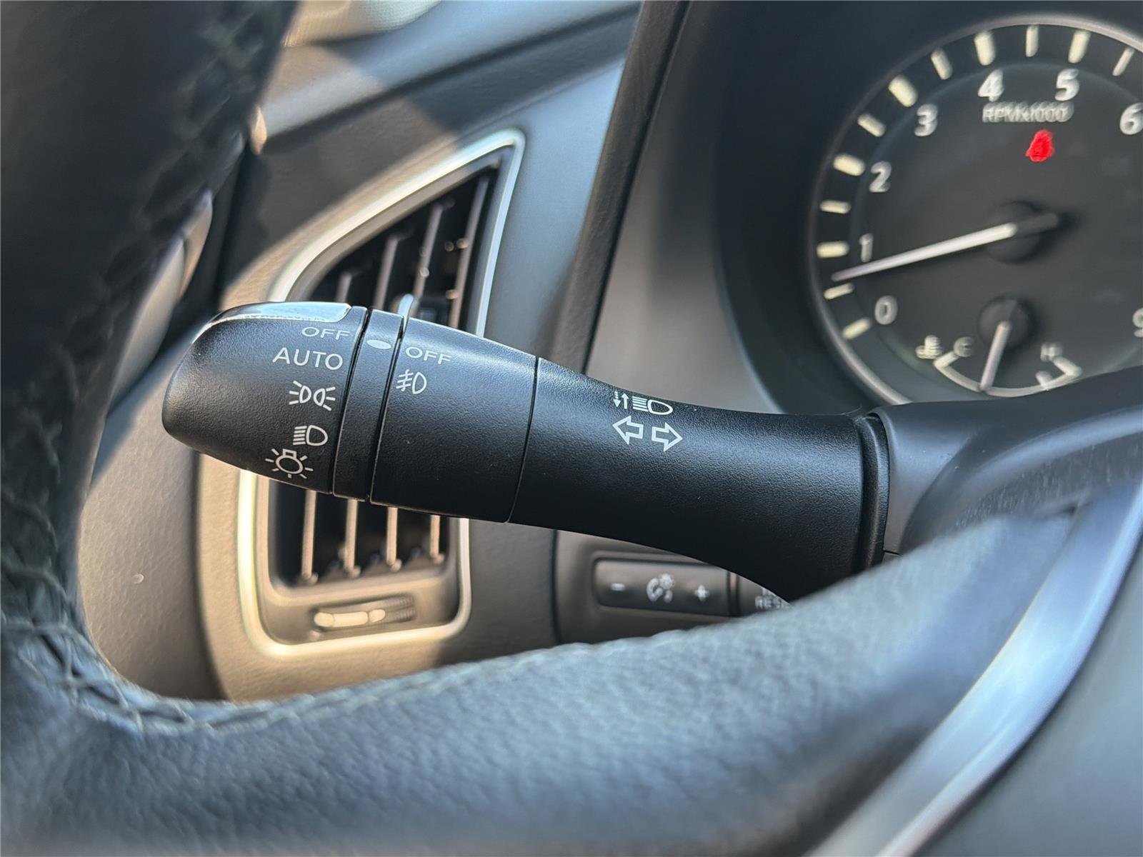 2022 INFINITI Q50 LUXE - Photo 14