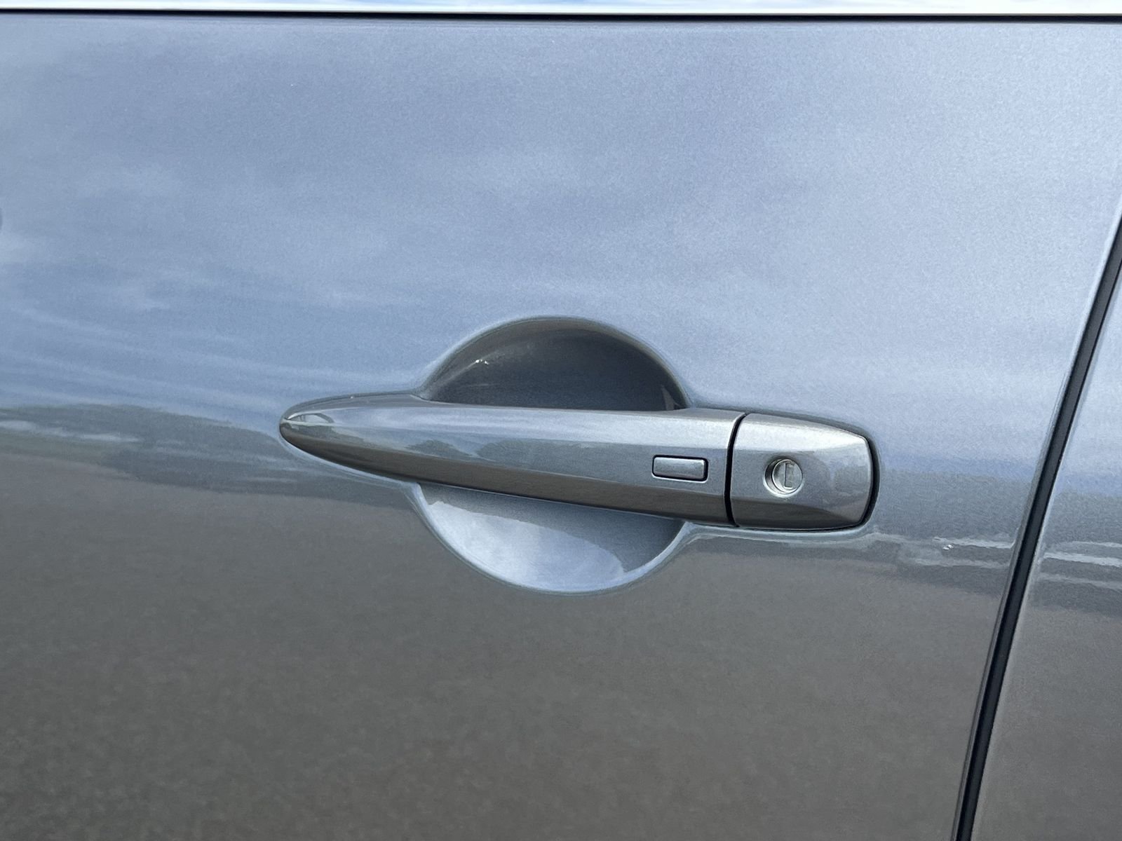 New 2026 Gray Nissan SL image 26