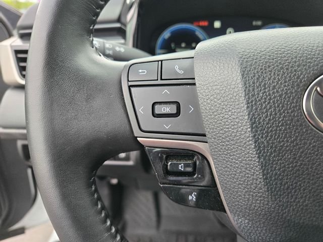 Used 2025 Off-White Toyota XSE image 19