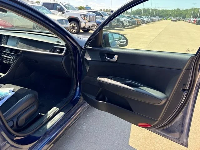 2019 Kia Optima S - Photo 22