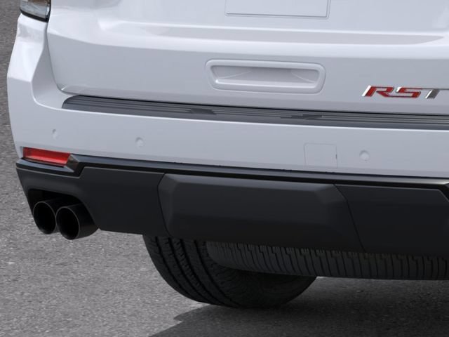 New 2026 Summit White Chevrolet RST image 15