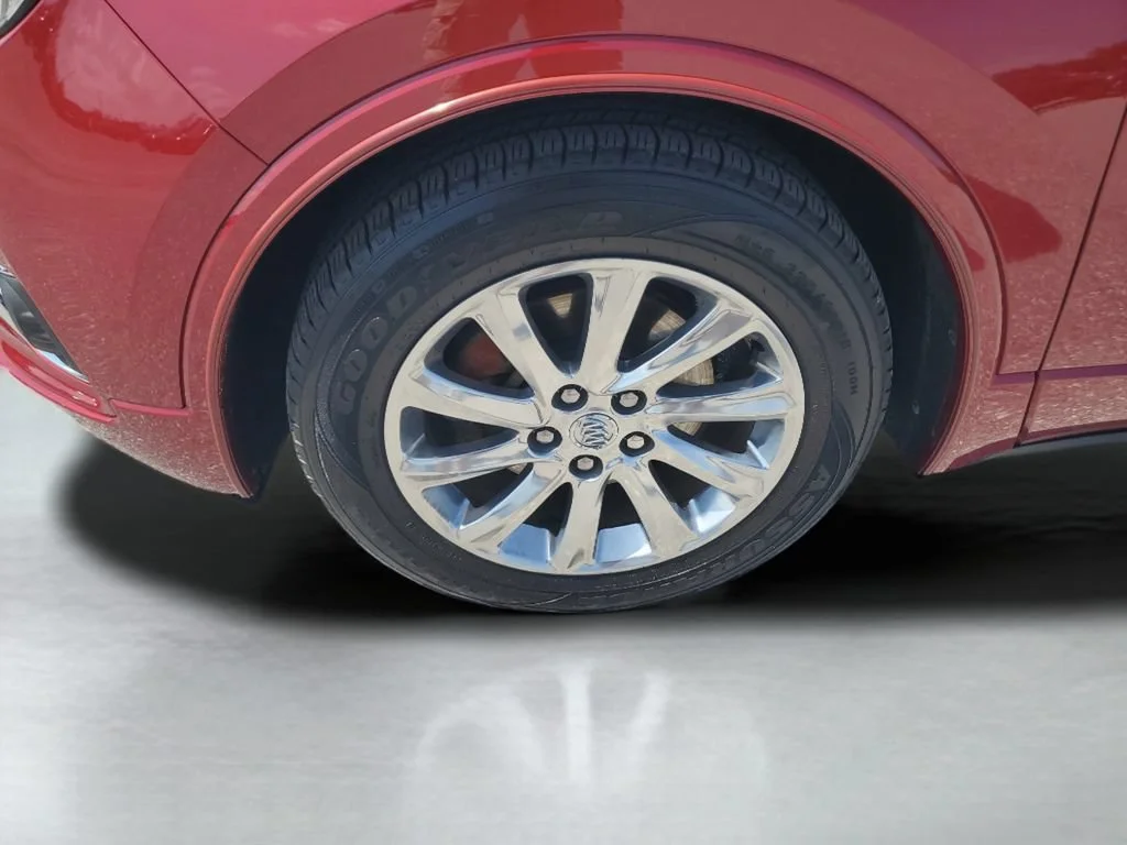 Used 2019 CHILI RED METALLIC Buick Essence image 26