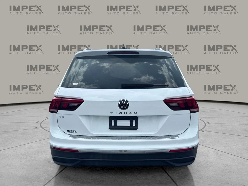 Used 2022 White Volkswagen 2.0T SE image 4