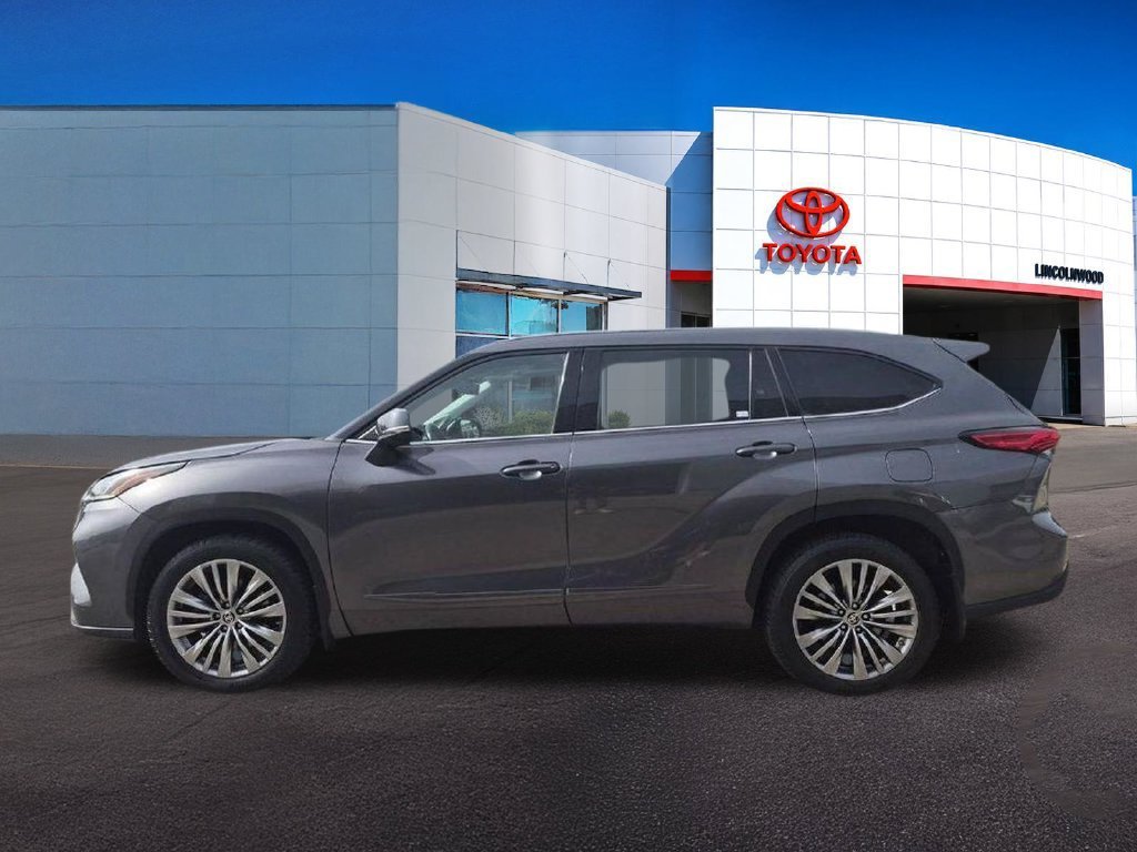 Used 2021 Gray Toyota Platinum image 11