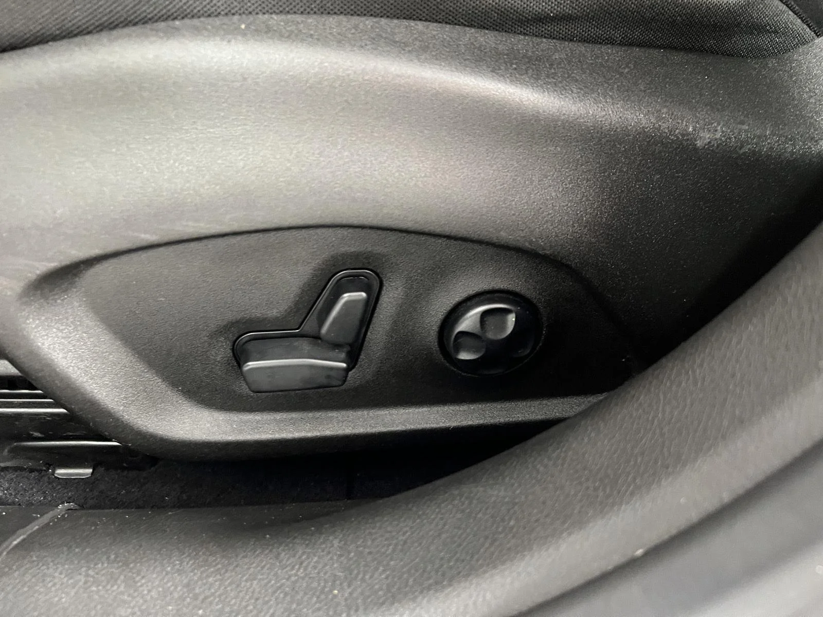 Used 2021 Glacier Metallic Clearcoat Jeep Trailhawk image 26