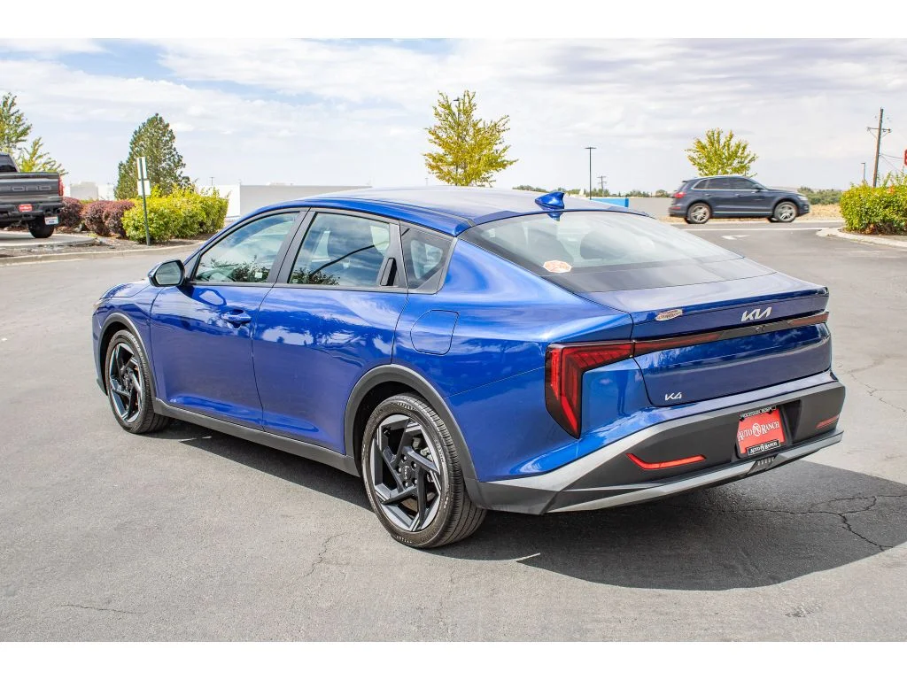 Used 2025 Deep Sea Blue Kia EX image 6