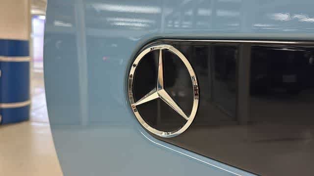 Used 2024 MANUFAKTUR China Blue Non-Metallic Mercedes-Benz G 550 image 9
