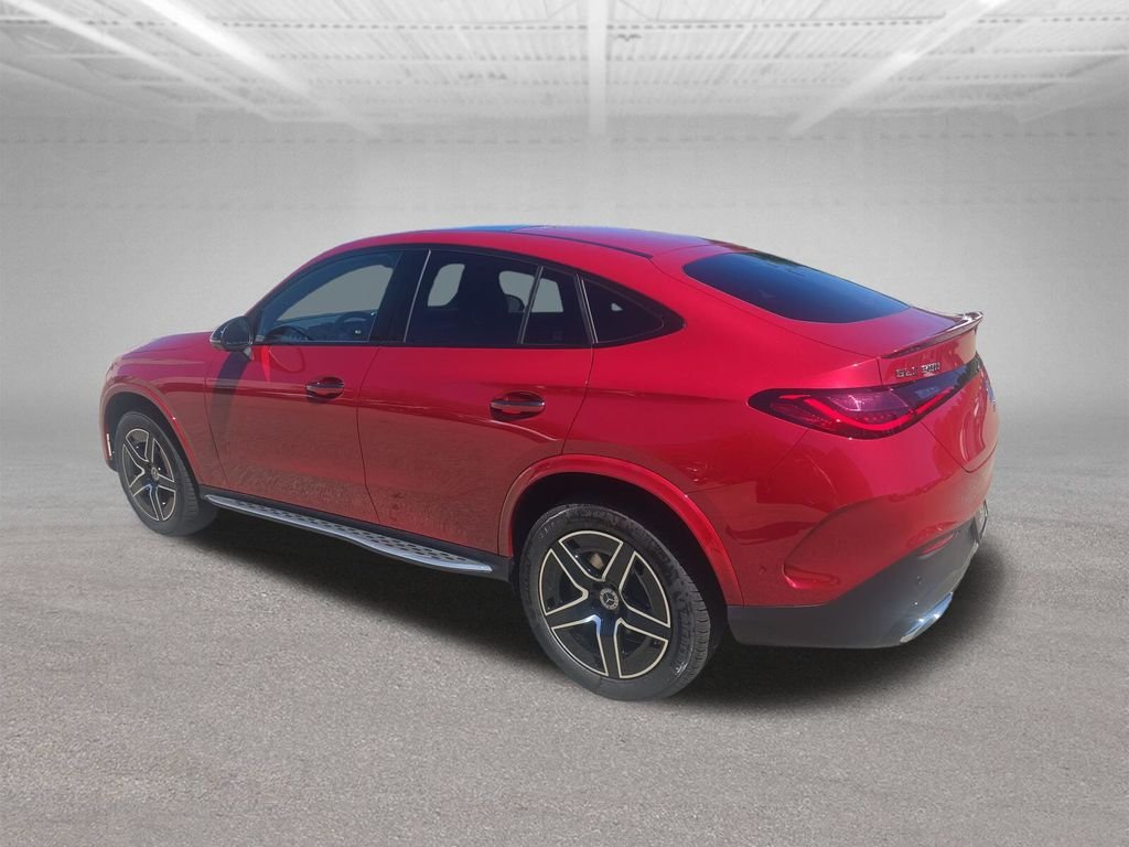 New 2027 MANUFAKTUR Patagonia Red Metallic Mercedes-Benz GLC 300 image 3