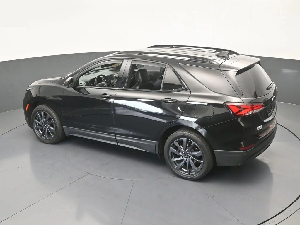 Used 2024 Mosaic Black Metallic Chevrolet RS image 48