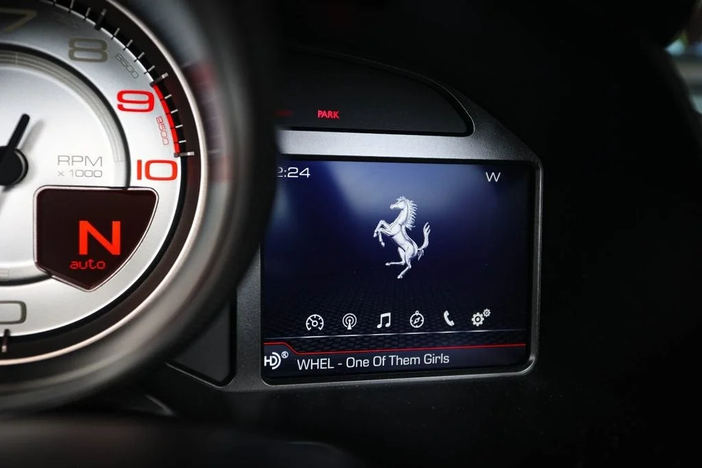 Certified Used 2022 Grigio Silverstone Ferrari Base image 39