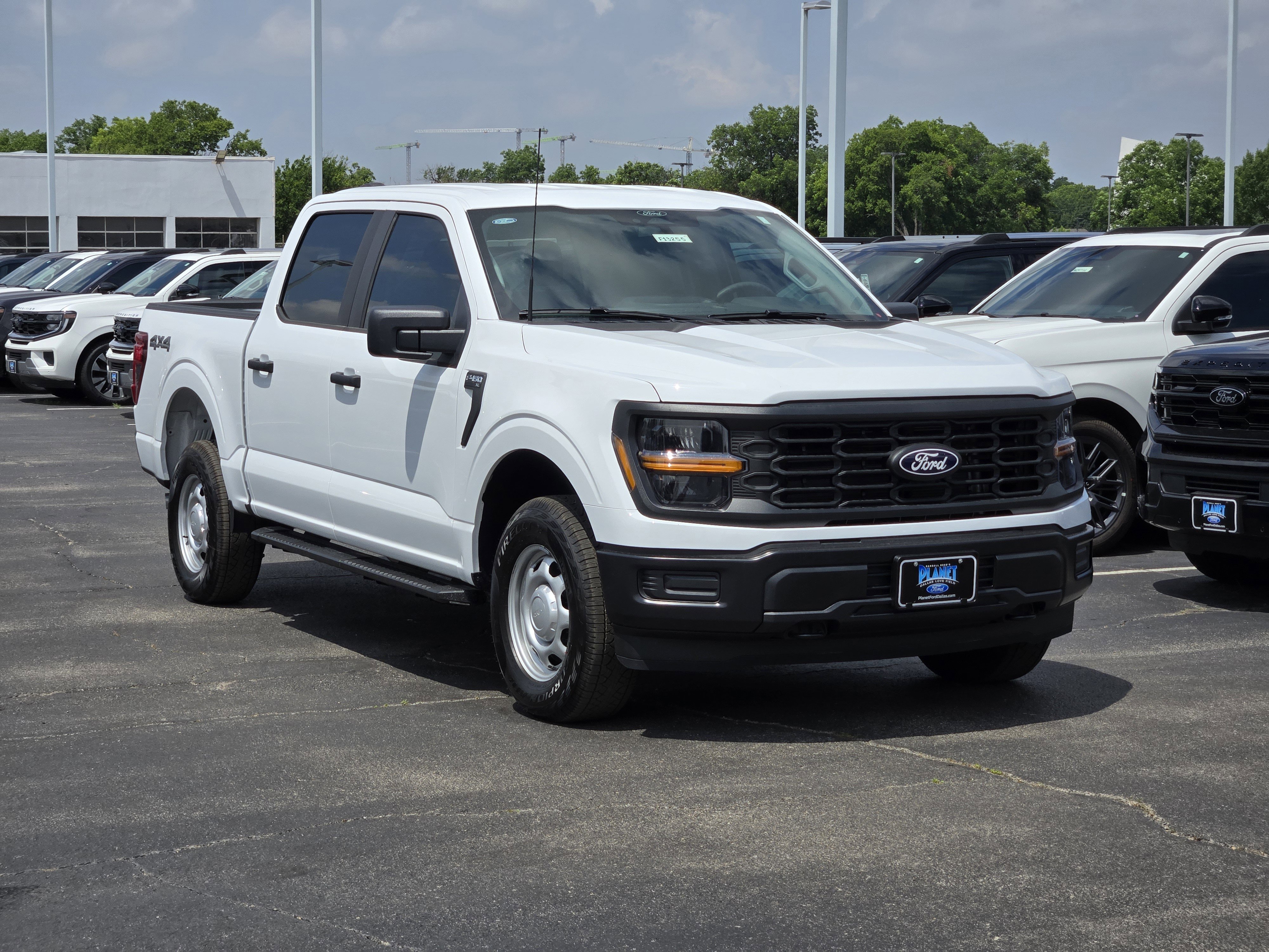 New 2026 Oxford White Ford XL image 2