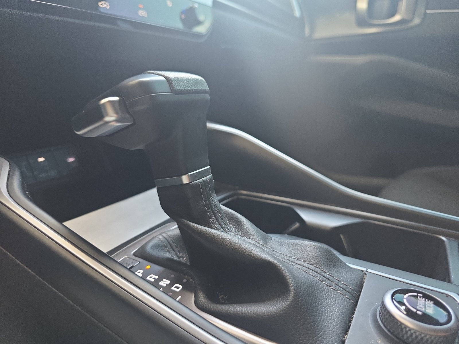 Certified Used 2025 Ebony Black Kia LX image 19