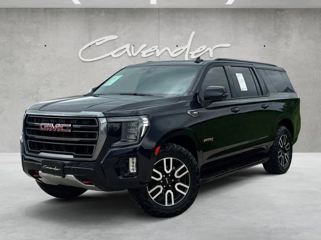 2022 GMC Yukon 4WD AT4's photo