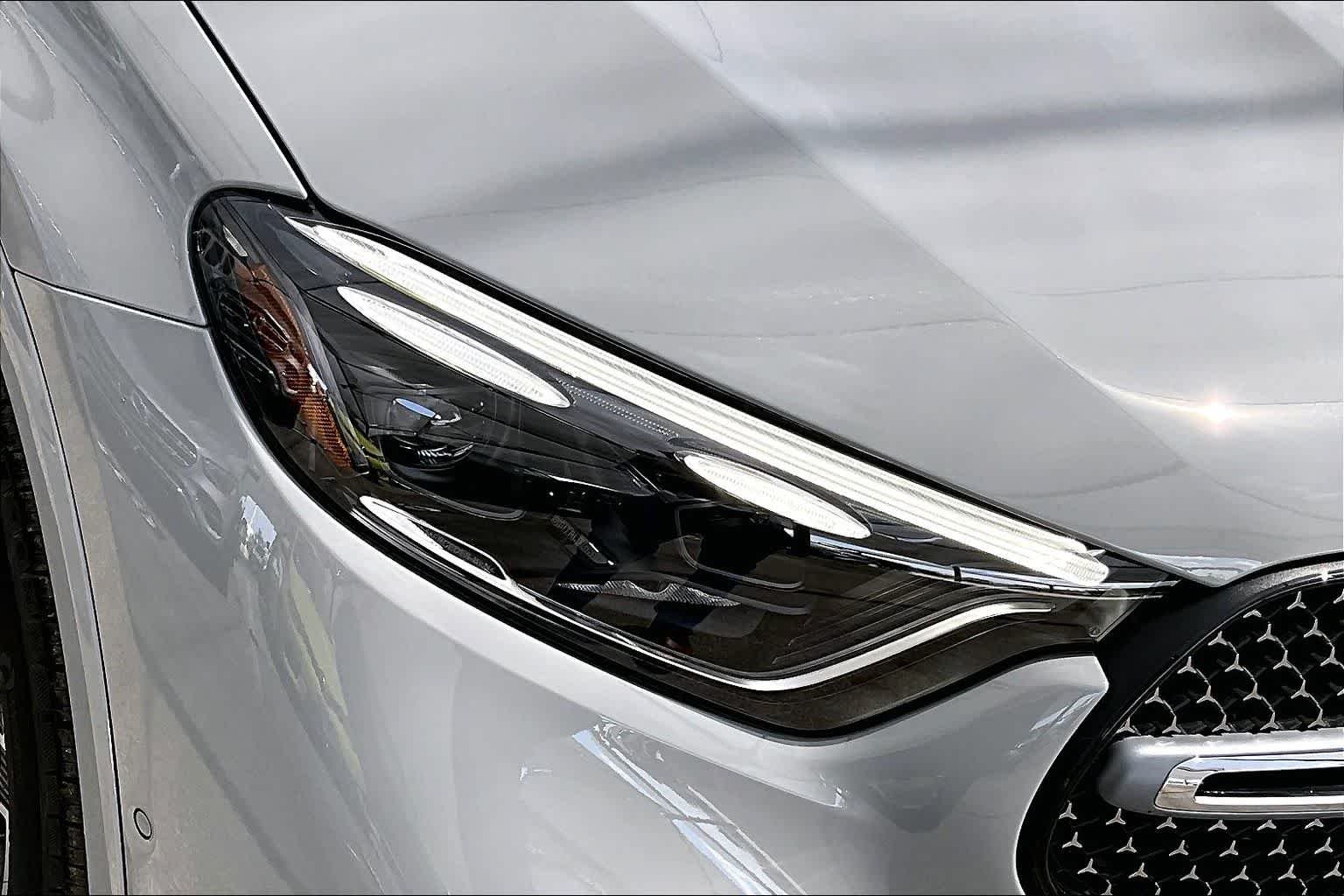 New 2026 MANUFAKTUR Alpine Grey Mercedes-Benz GLC 300 image 20
