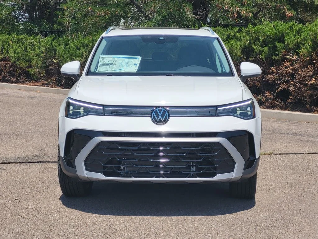 New 2026 Pure White Volkswagen 1.5T SEL image 2