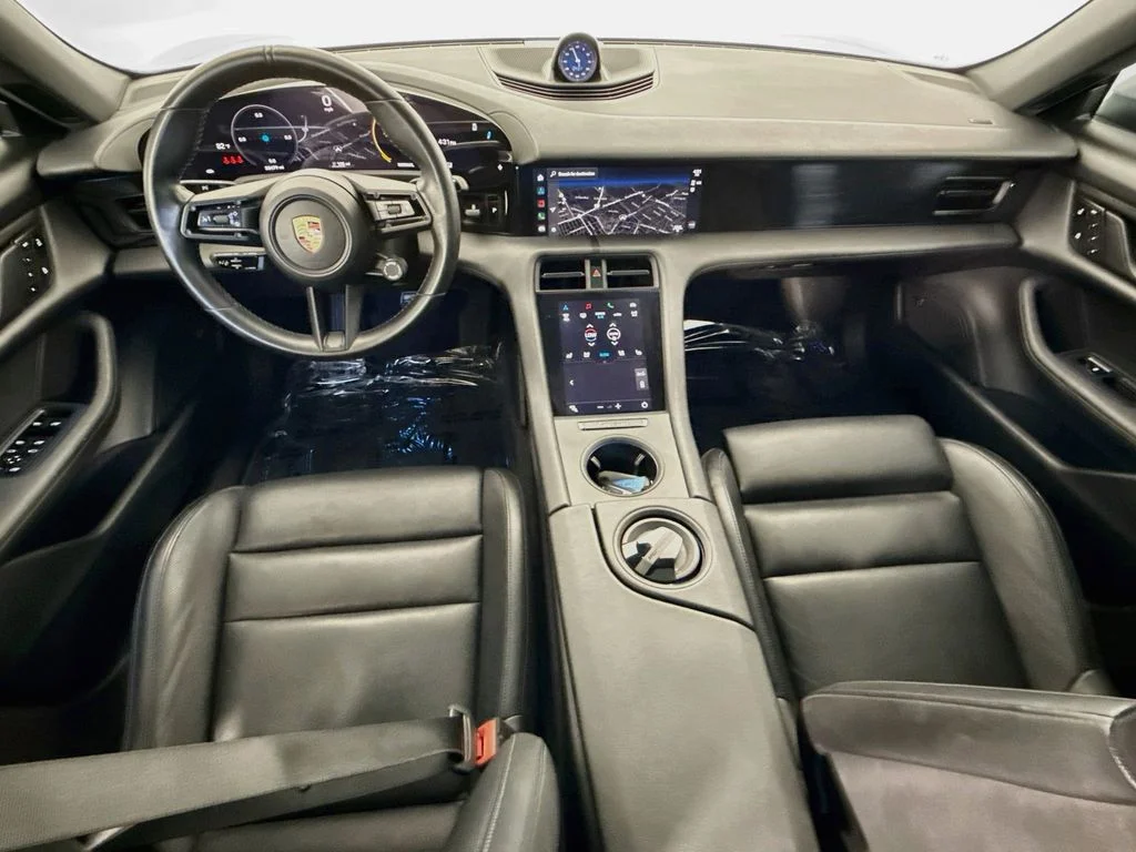 Used 2023 White Porsche Base image 24