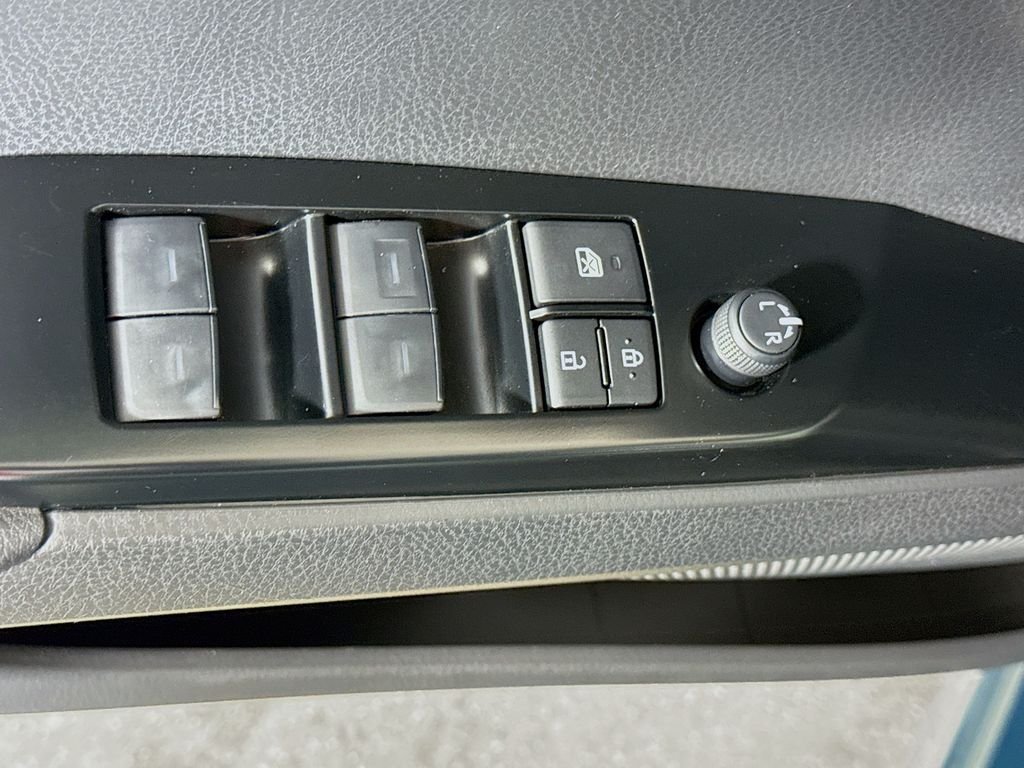 Used 2025 OCEAN GEM Toyota SE image 19