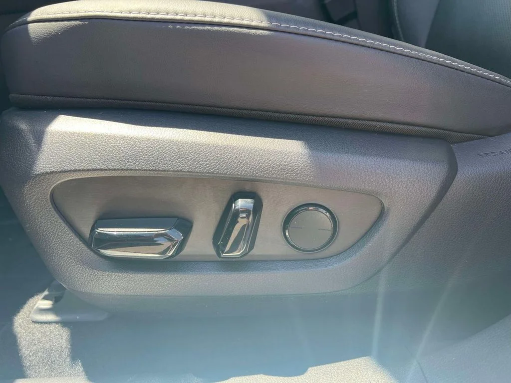 Certified Used 2024 White Lexus 350 Premium image 19