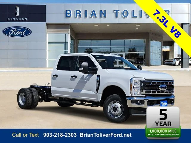 2026 Ford F-350 Super Duty Chassis Cab