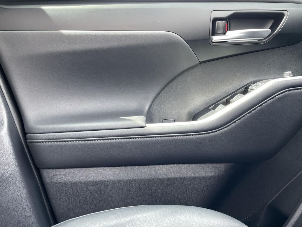 Used 2025 Silver Toyota XSE image 14