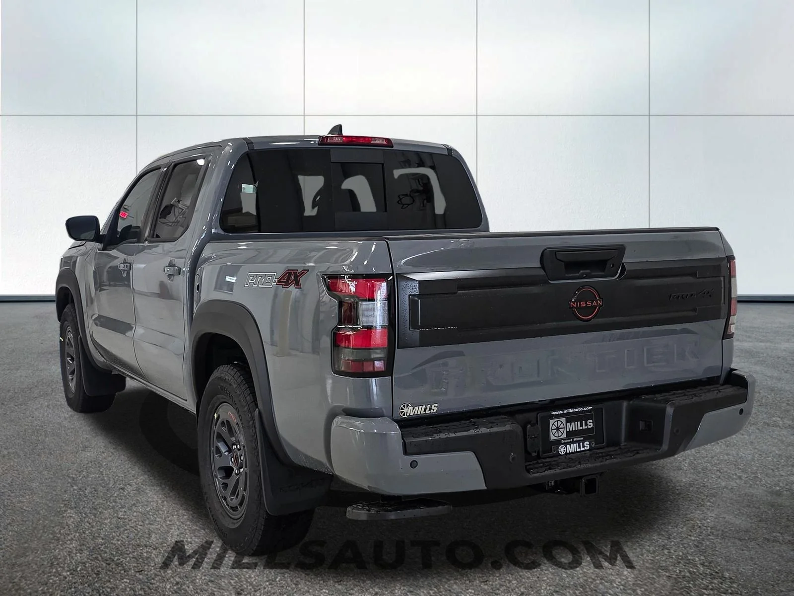 New 2026 Boulder Gray Pearl Nissan Crew Cab PRO-4X® image 5