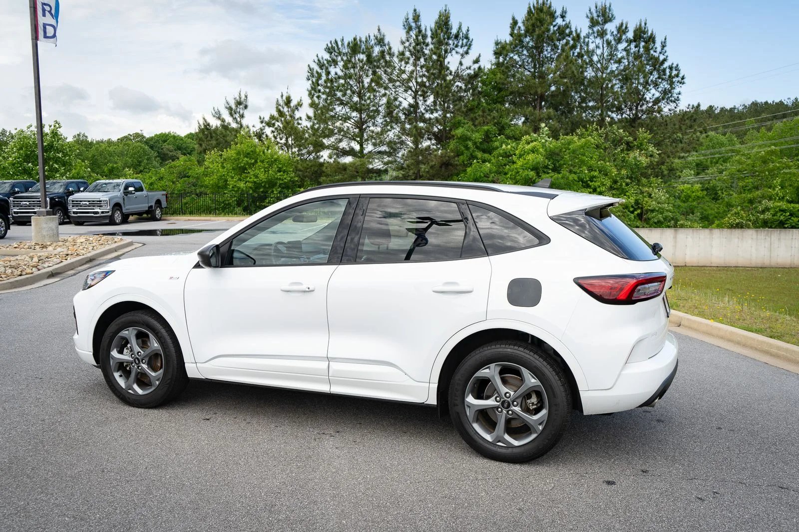 Used 2023 Oxford White Ford ST-Line image 7