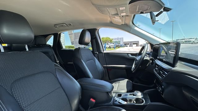 Used 2023 White Ford Base image 16