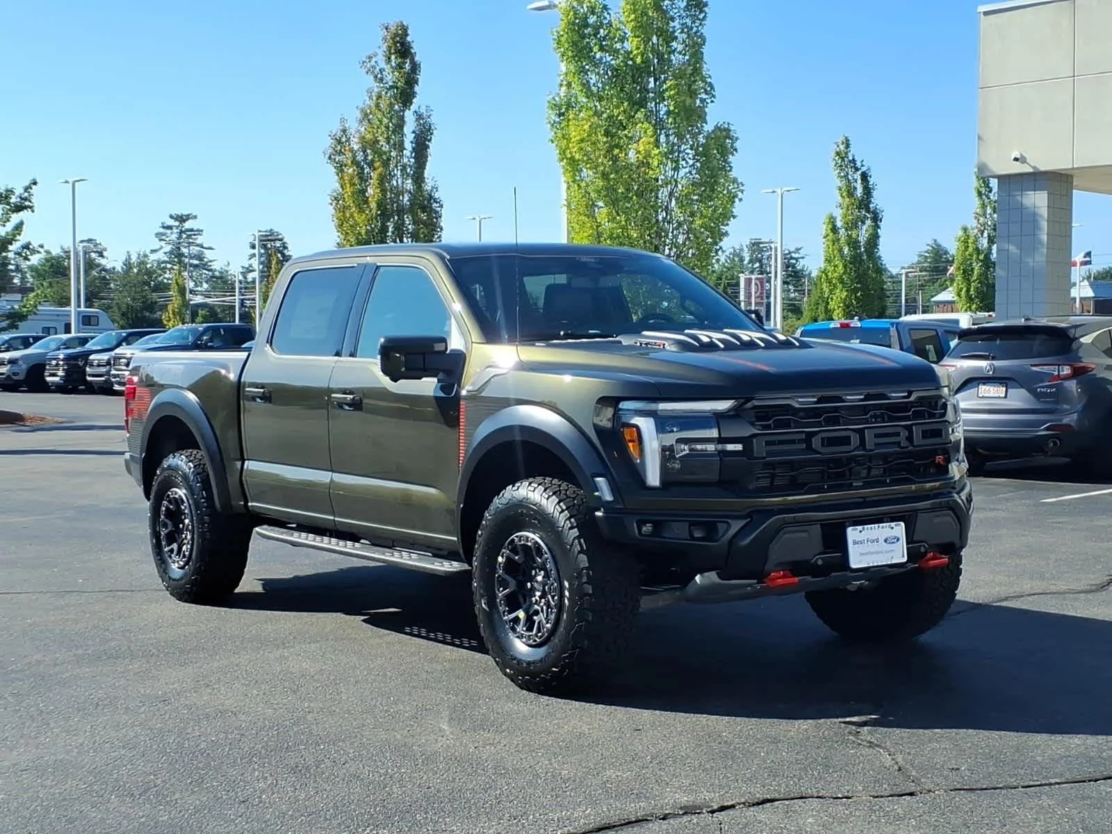 New 2026 Shelter Green Ford Raptor R image 3
