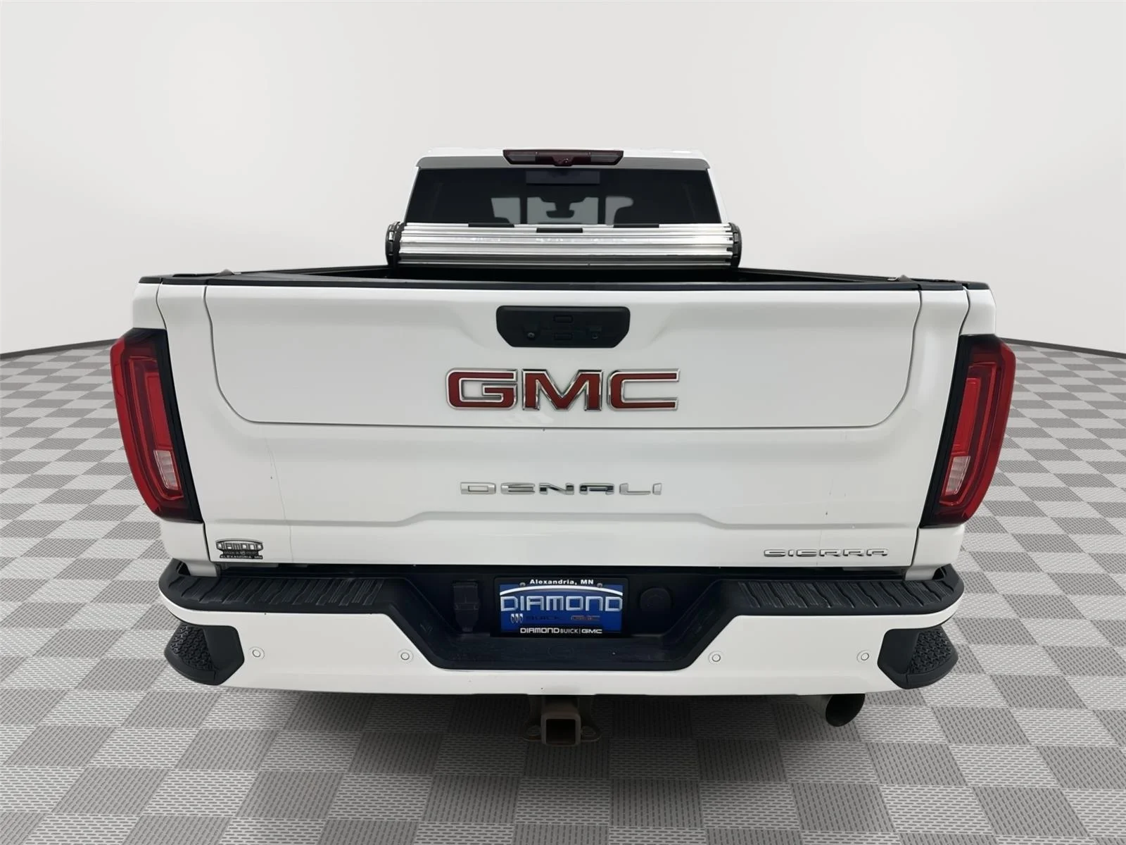 Used 2022 SUMMIT WHITE GMC Denali image 4