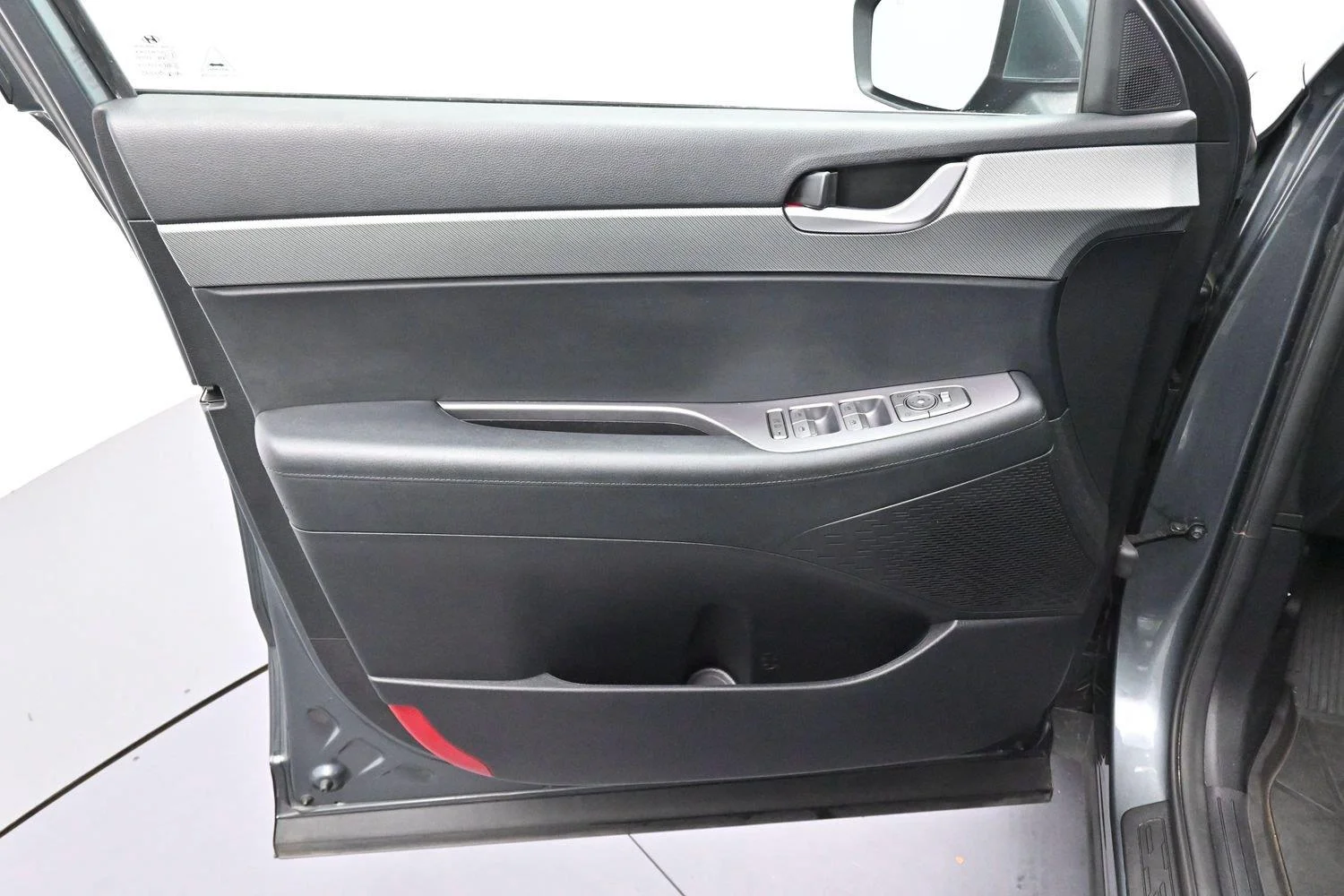 Used 2024 Gray Hyundai XRT image 11
