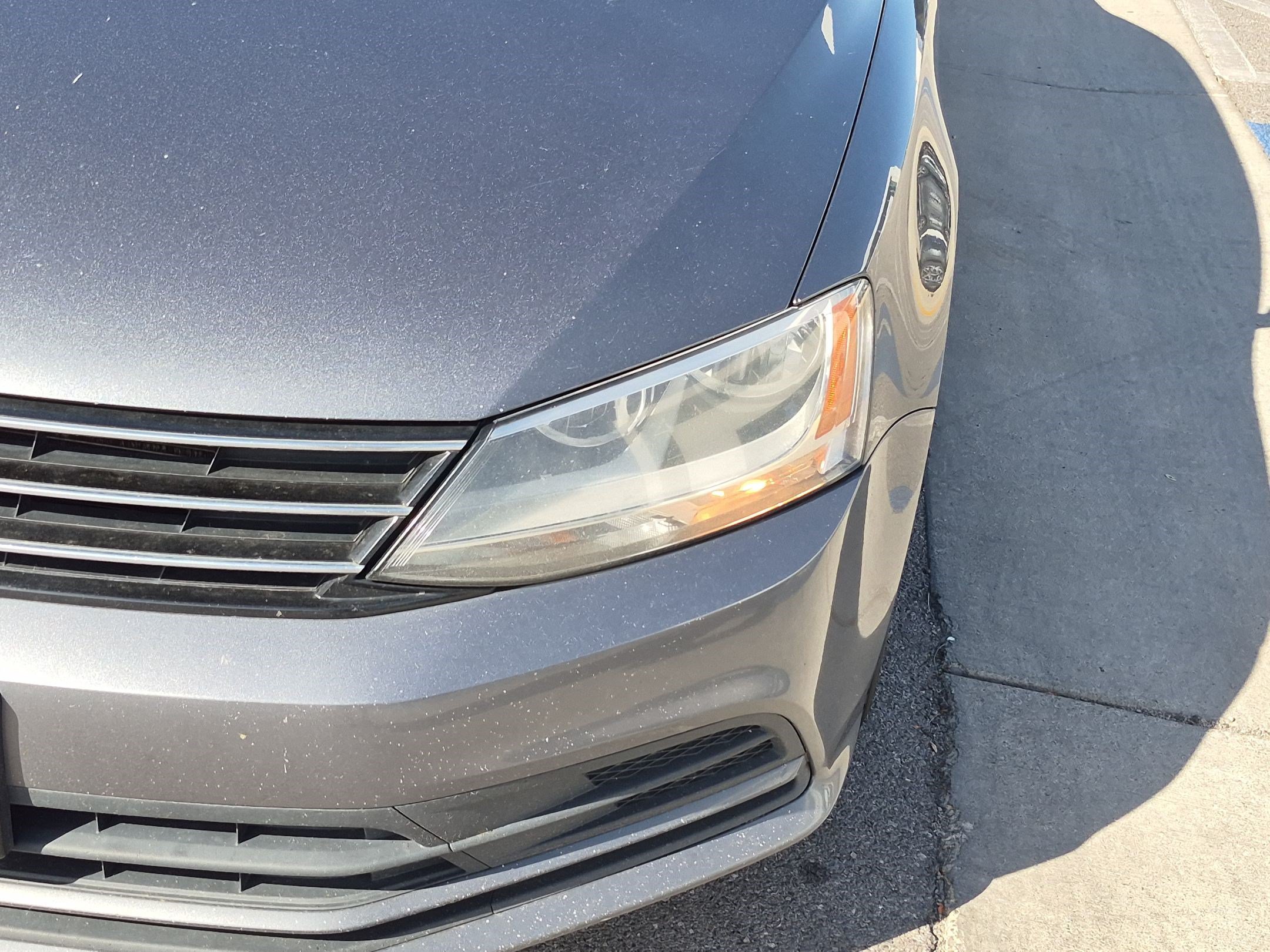 Used 2015 Platinum Gray Metallic Volkswagen 2.0L TDI SE w/Connectivity image 9