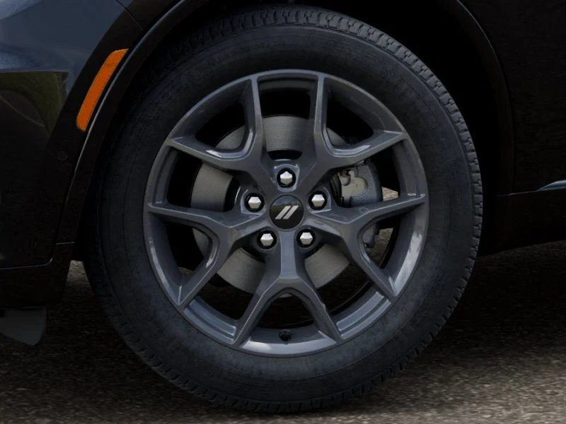 New 2026 Diamond Black Clear-Coat Exterior Paint Dodge GT Plus HEMI V8 image 9