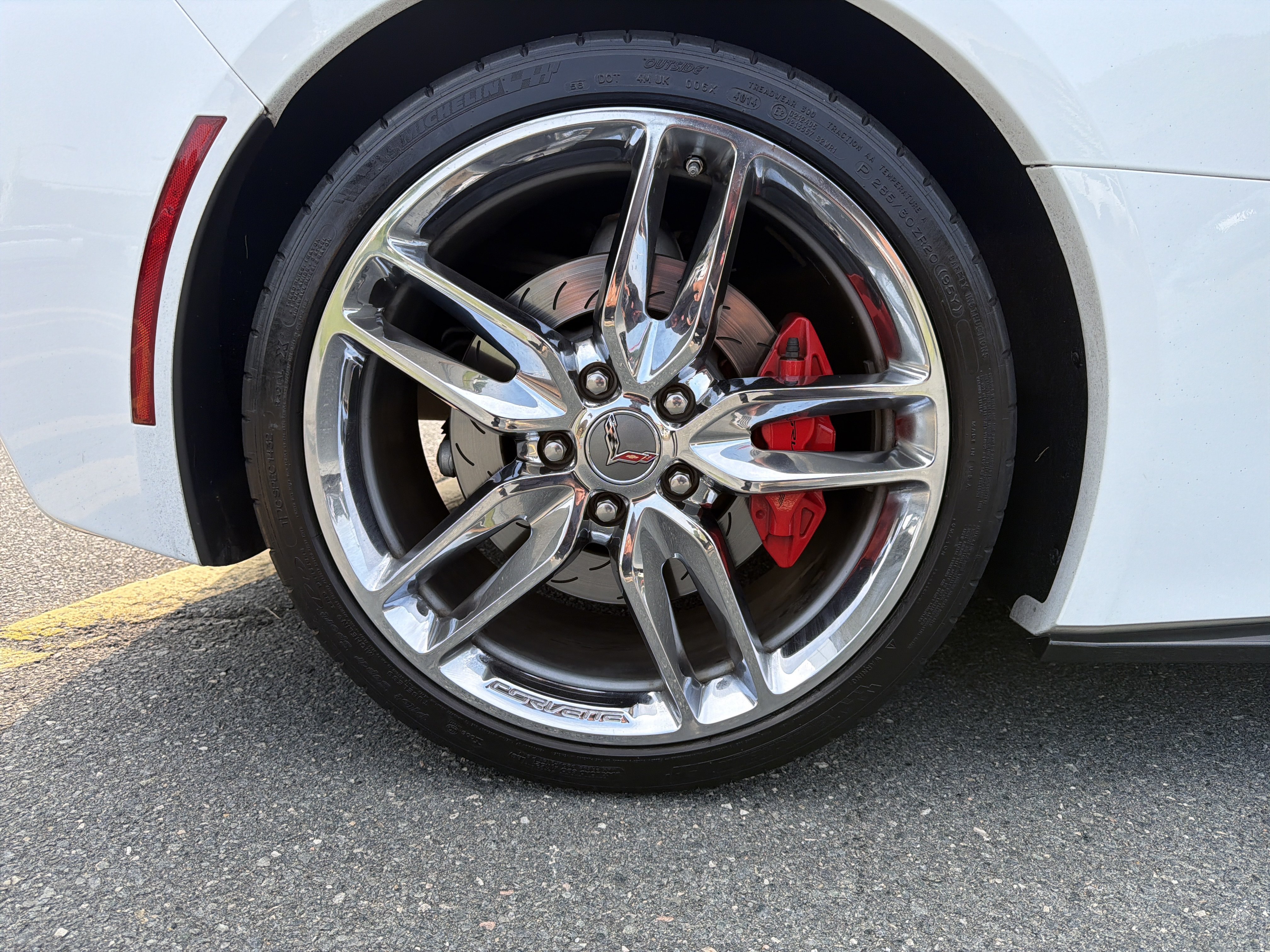 Used 2015 Arctic White Chevrolet Z51 2LT image 11