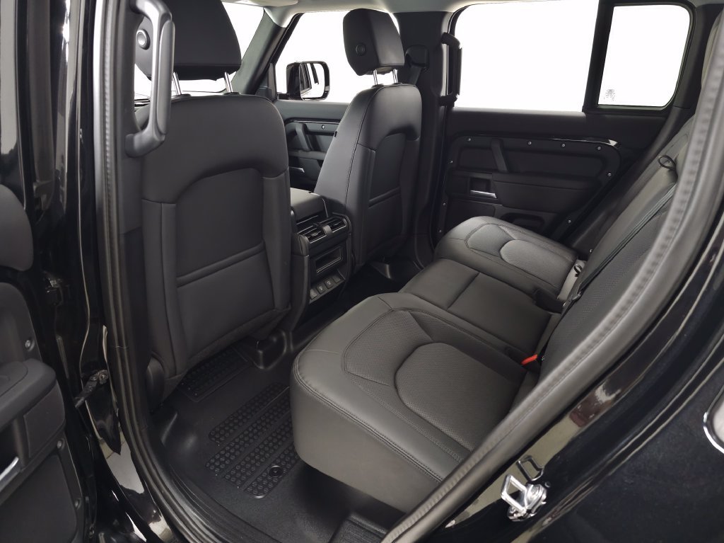 Certified Used 2025 Black Land Rover S image 34