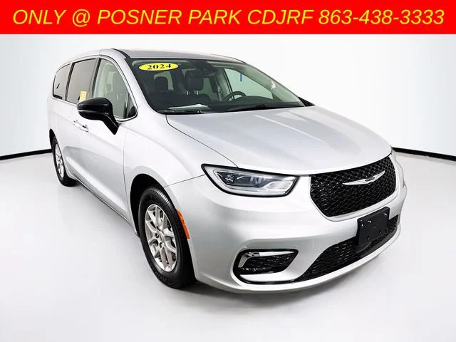 Used 2024 Silver Chrysler Touring L image 1