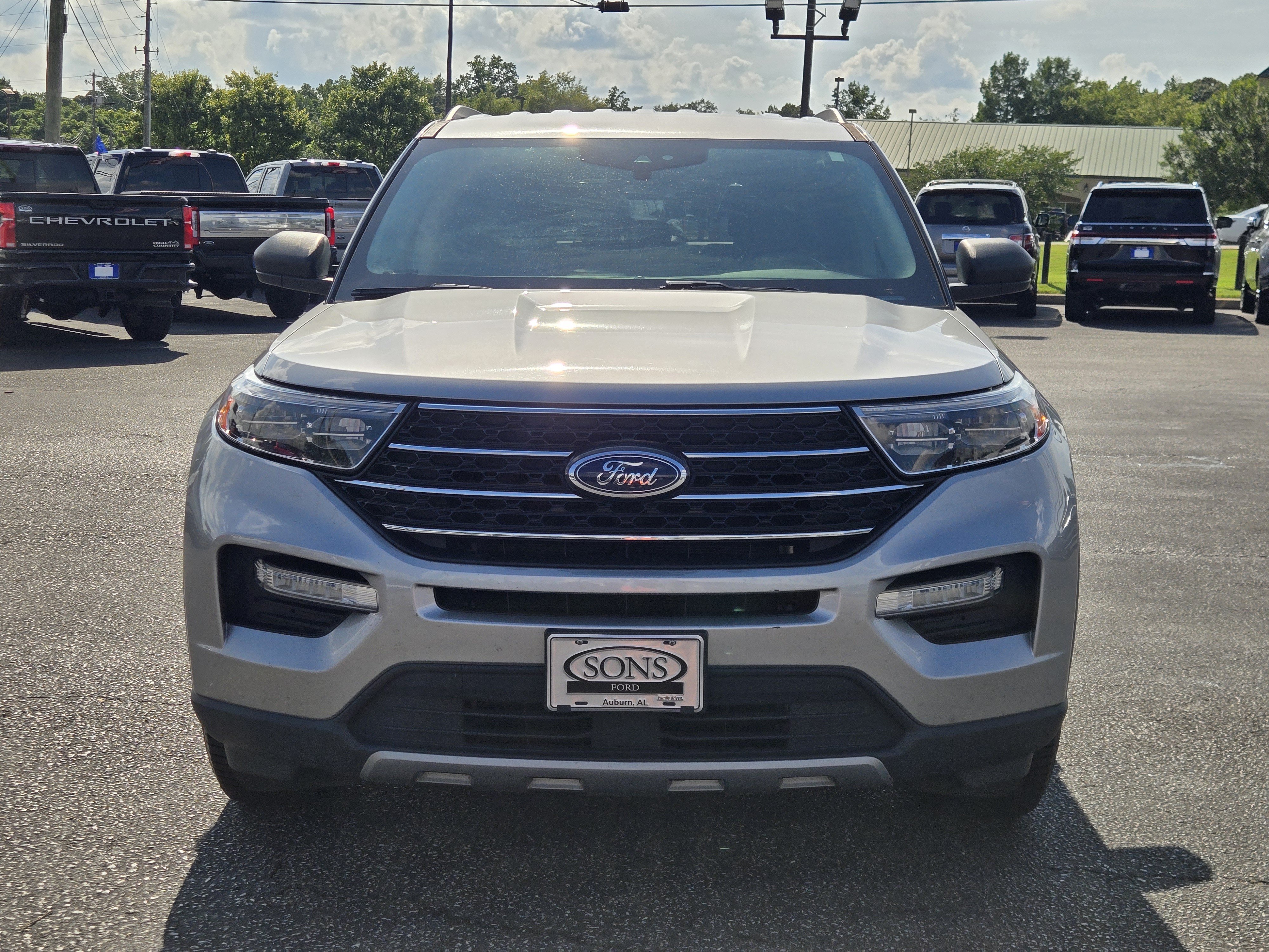 Certified Used 2023 Silver Metallic Ford XLT image 3