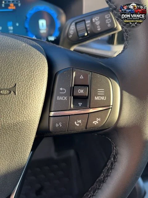 New 2025 Shadow Black Ford Outer Banks® image 15